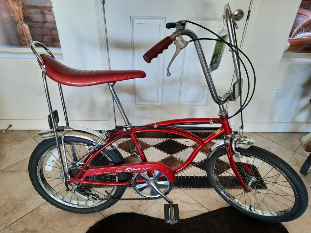 #M224 - Original 1 Owner 1975 5 Speed Schwinn Stingray | MAG Auctions