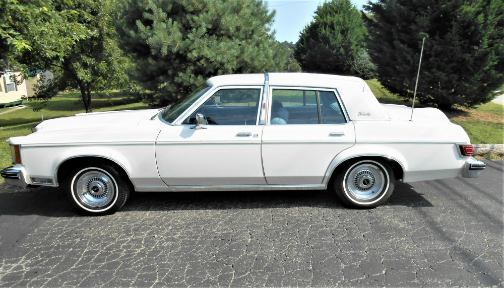 #198R - 1979 Lincoln Versailles Sedan | MAG Auctions