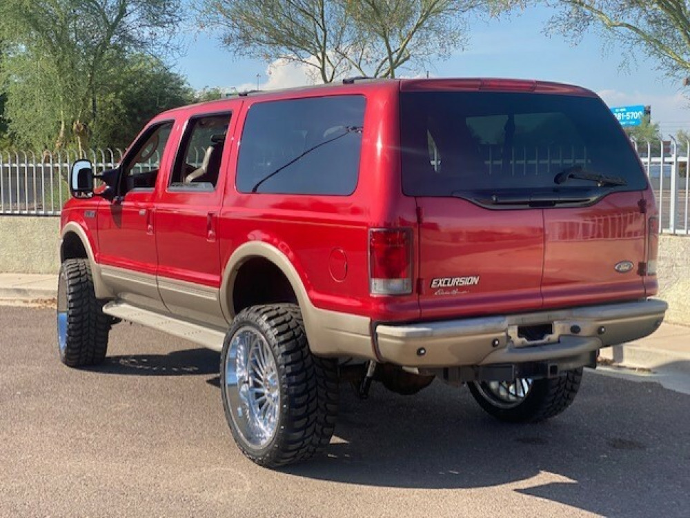 #190R - 2003 Ford Excursion | MAG Auctions