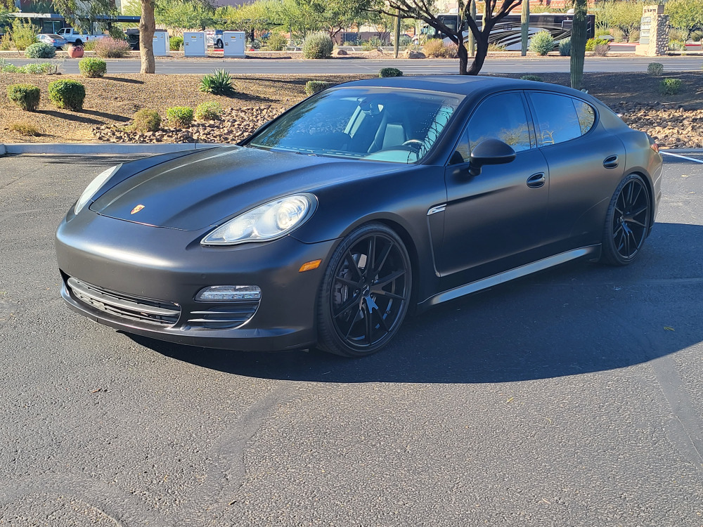 #533 - 2011 Porsche Panamera 4 Door | MAG Auctions