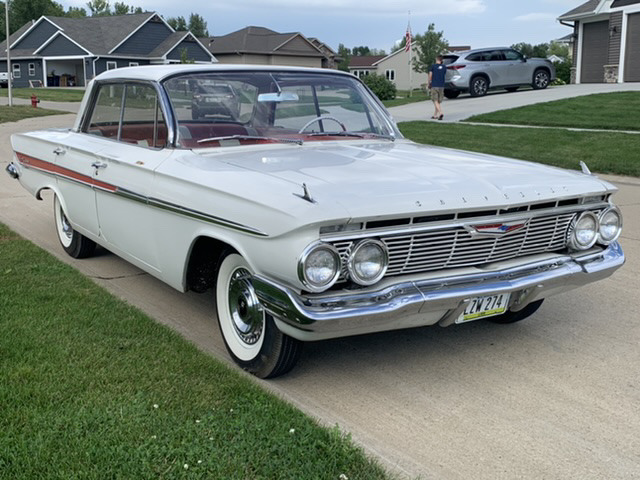 #143 - 1961 Chevrolet Impala Sedan | MAG Auctions