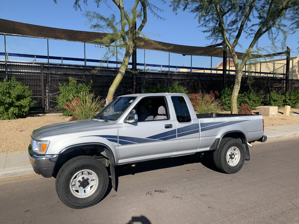 #141 - 1989 Toyota SR5 Xtracab 4x4 | MAG Auctions