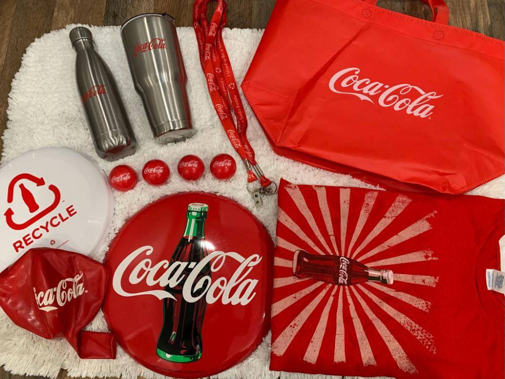 #M215 - Coca Cola Special Edition Coffee and Mug | MAG Auctions