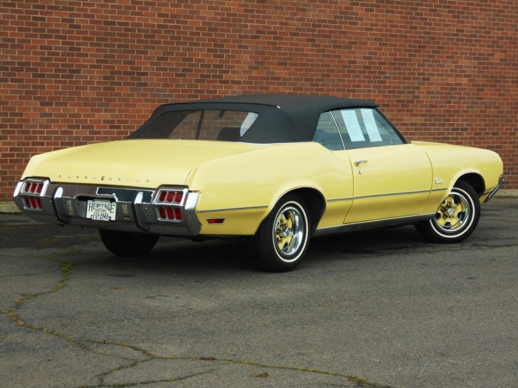 #437 - 1972 Oldsmobile Cutlass Convertible | MAG Auctions