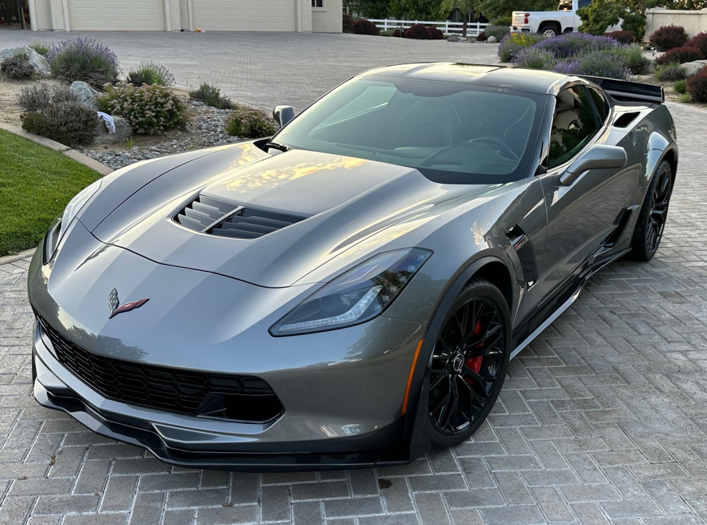 #625 - 2015 Chevrolet Corvette Z06 3LZ Z07 Coupe | MAG Auctions