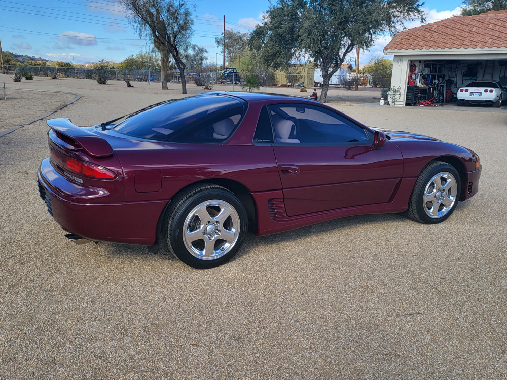 Auto World 1/64 1991 Mitsubishi 3000GT VR-4 Ultra Red - Modellino Pressofuso Limited Edition