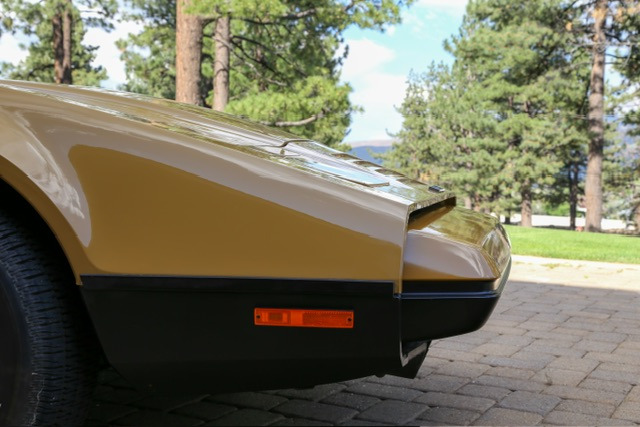 618 - 1976 Bricklin SV-1 Sports Car Coupe | MAG Auctions