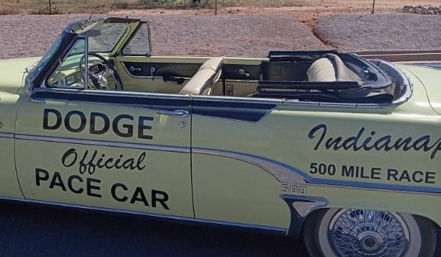Miniature Brooklin SB 1/43 - Dodge Royal 500 Pace Car Indianapolis 1954 #30
