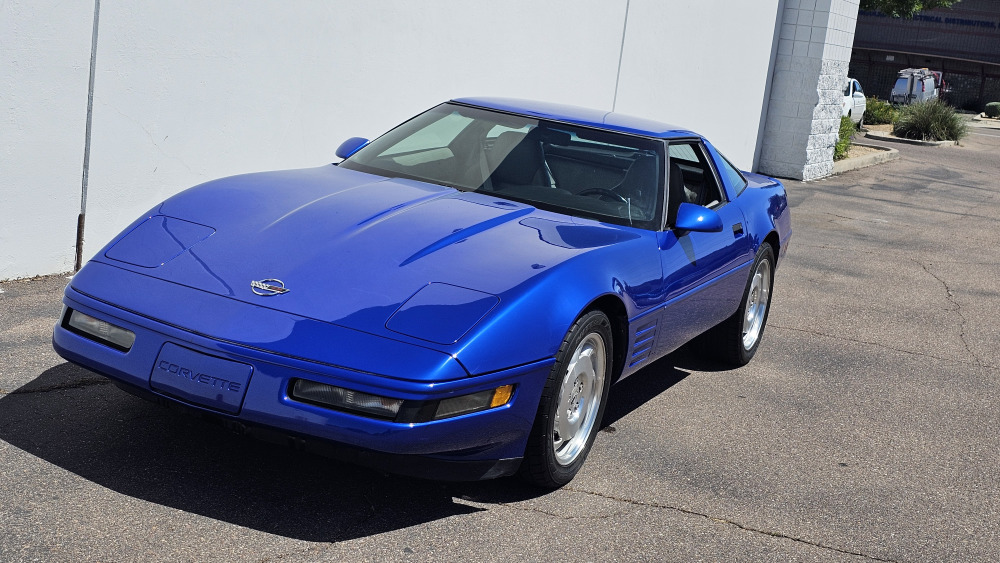 #389 - 1994 Chevrolet Corvette 2dr Coupe | MAG Auctions