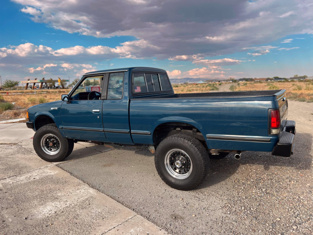 552 - 1986 Nissan 720 King Cab 4x4 Pickup | MAG Auctions