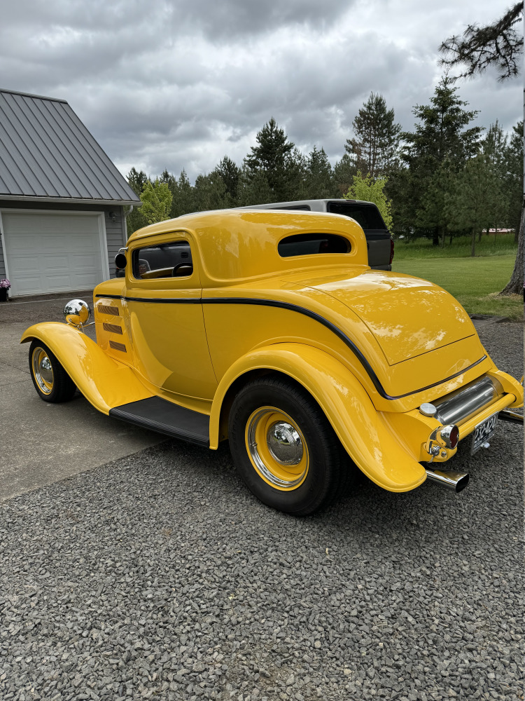 #373 - 1932 Ford Model A 3-window coupe | MAG Auctions