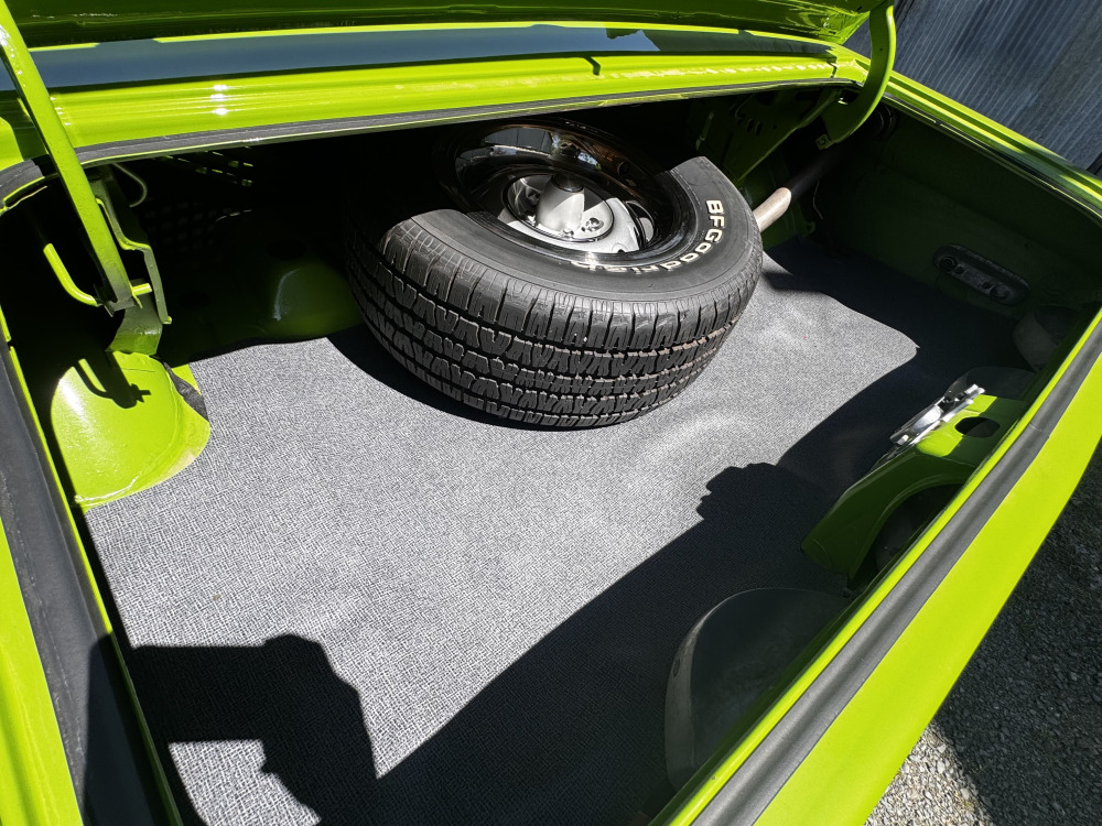 1970 Dodge Challenger — photo 4