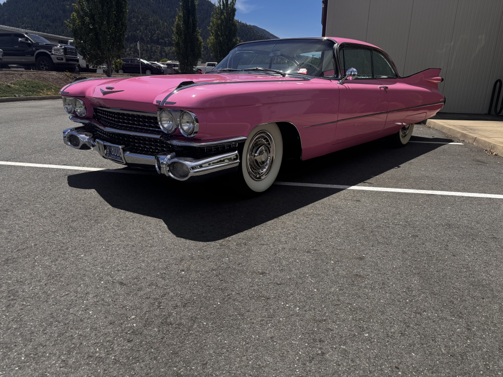 1959 Cadillac Coupe Deville — photo 2