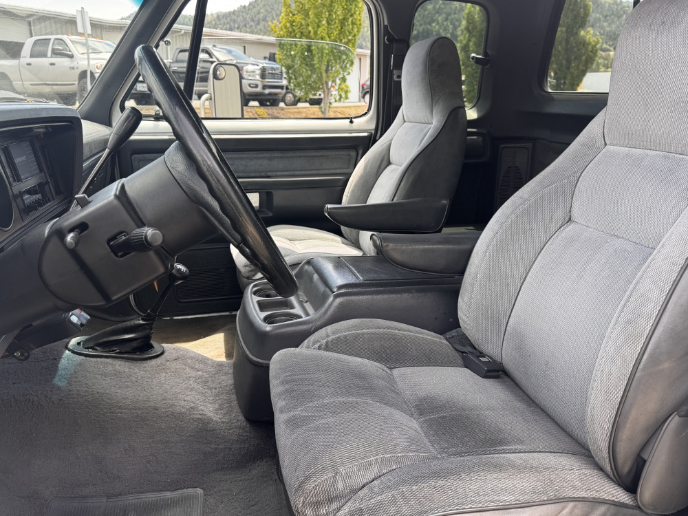 1992 Dodge Ram 2500 — photo 5