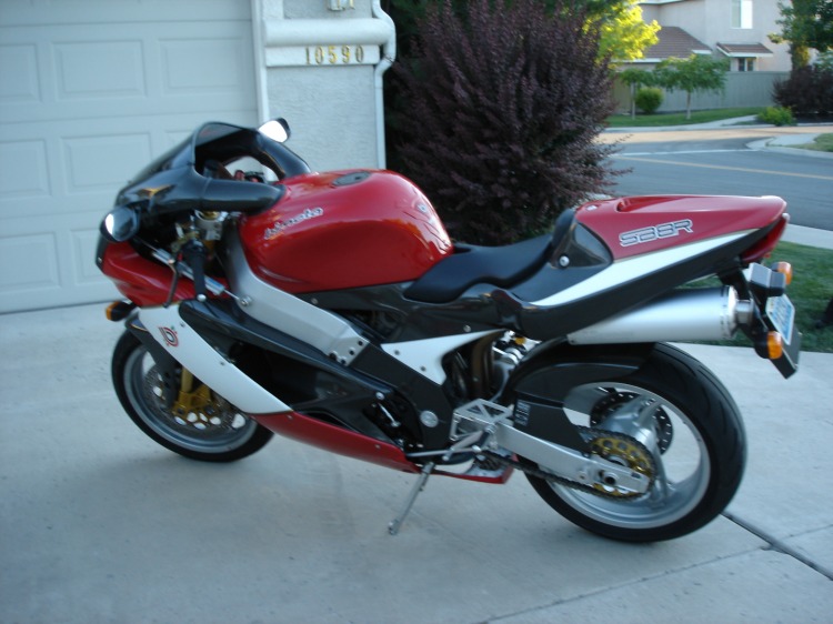 139B - 2000 Bimota SB8R Motorcycle | MAG Auctions