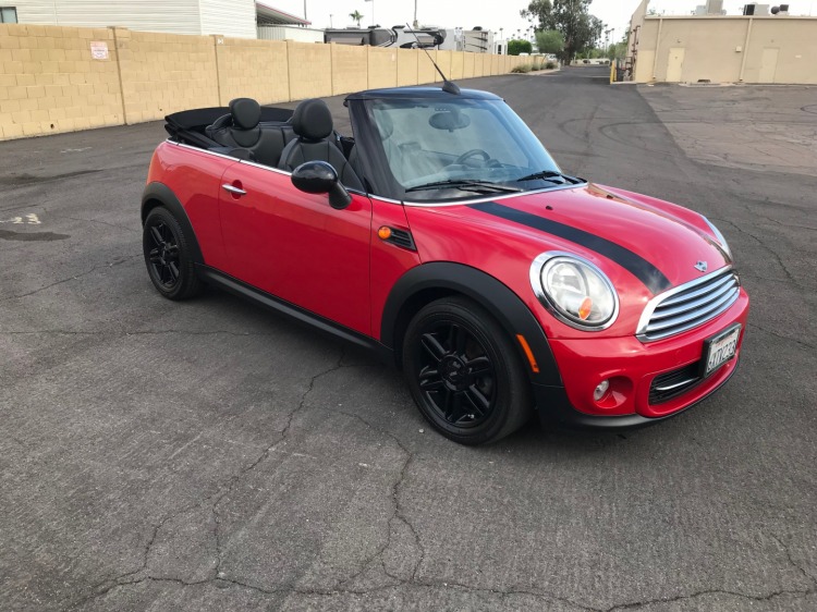 #302R - 2012 Mini Cooper Convertible | MAG Auctions